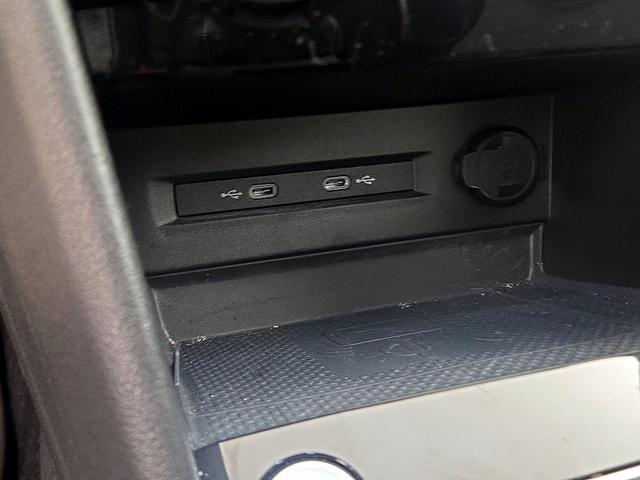 Photo of 2022 Black Volkswagen Taos