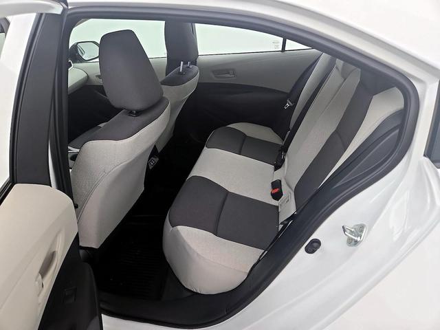 Photo of 2024 White Toyota Corolla