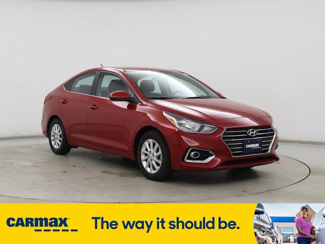 Photo of 2021 Red Hyundai Accent