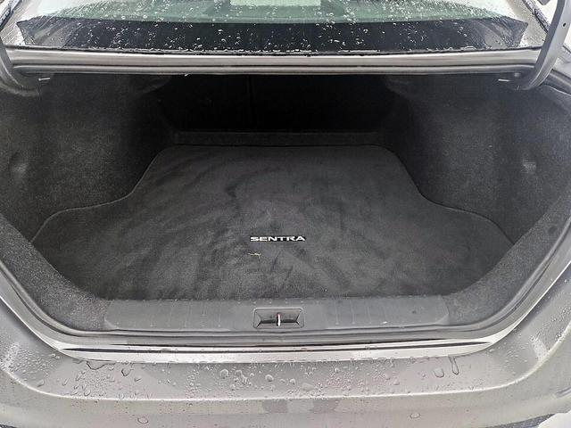 Photo of 2022 Gray Nissan Sentra
