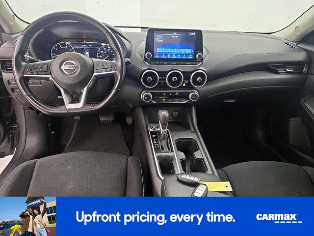 Photo of 2022 Gray Nissan Sentra