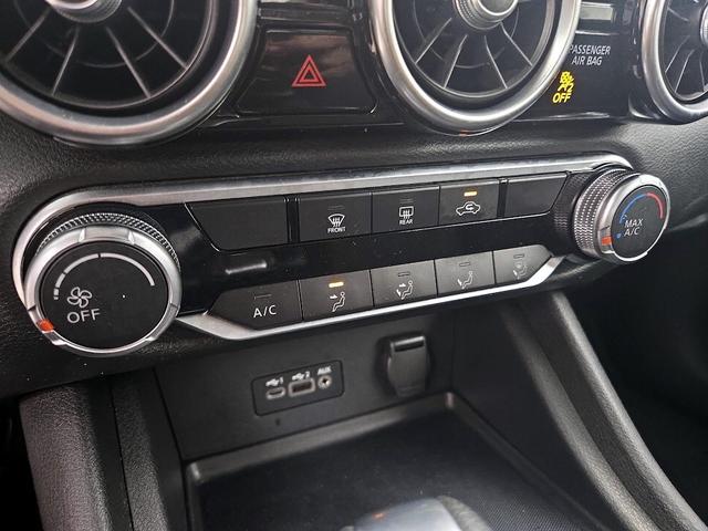Photo of 2022 Gray Nissan Sentra