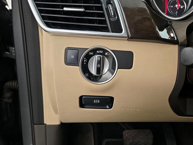 Photo of 2018 Gray Mercedes-Benz GLE 350