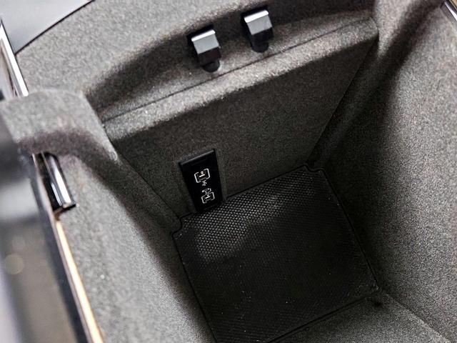 Photo of 2018 Gray Mercedes-Benz GLE 350