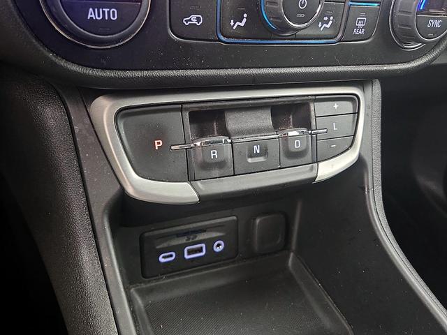 Photo of 2023 Gray GMC Terrain