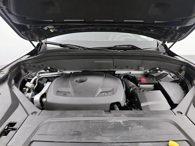 Photo of 2020 Black Volvo XC90