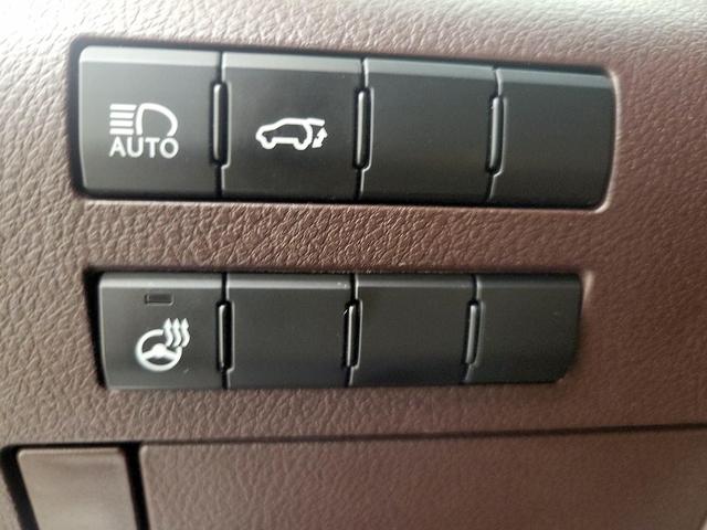 Photo of 2016 White Lexus RX 350