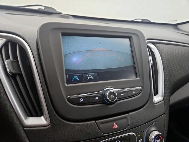 Photo of 2016 Blue Chevrolet Malibu