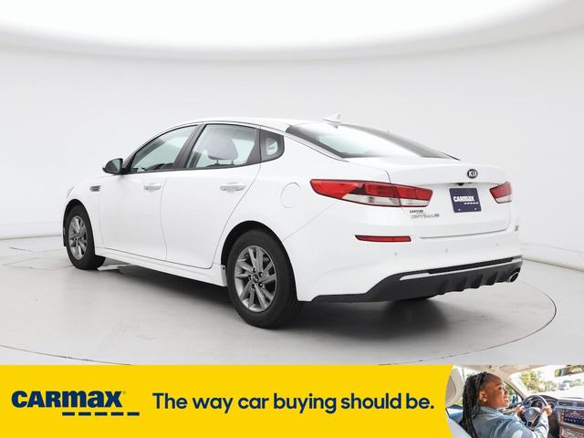 Photo of 2019 White Kia Optima