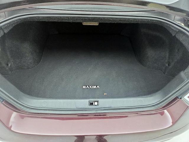 Photo of 2014 Burgundy Nissan Maxima