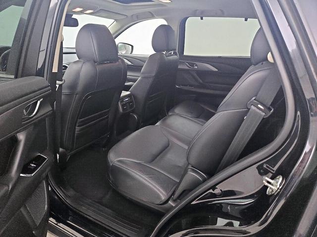 Photo of 2018 Black Mazda CX-9