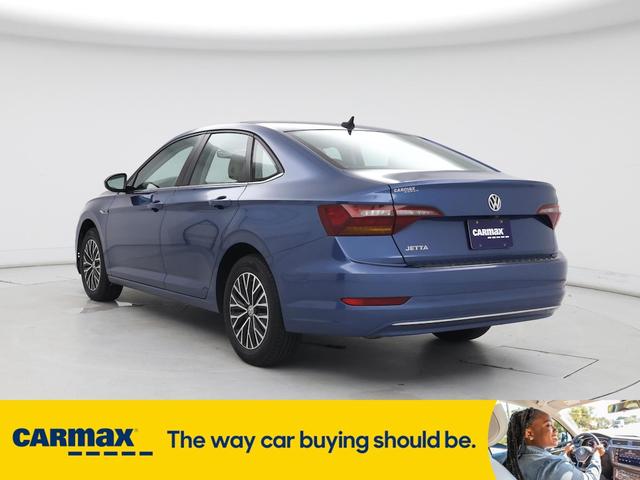 Photo of 2019 Blue Volkswagen Jetta