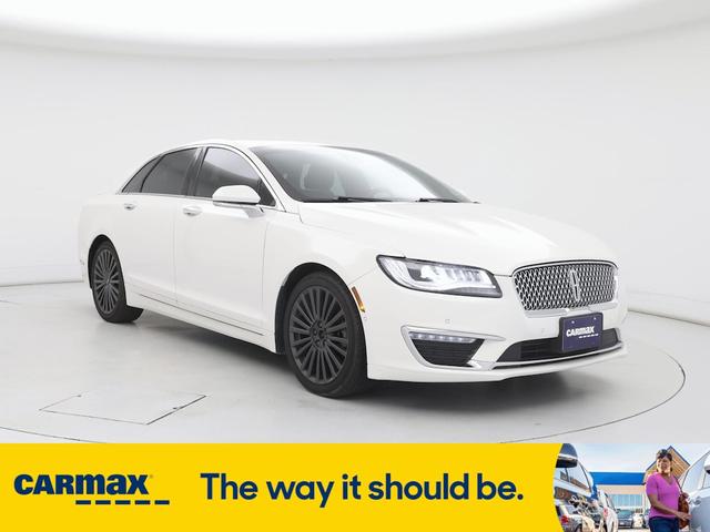 2017 Lincoln MKZ
