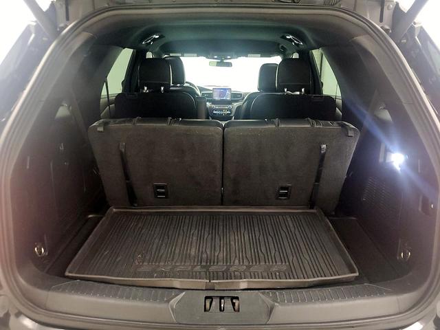 Photo of 2020 Black Ford Explorer