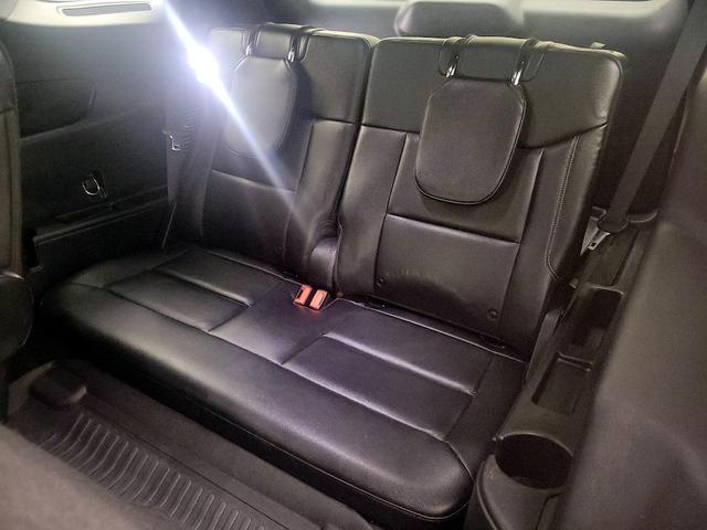 Photo of 2020 Black Ford Explorer