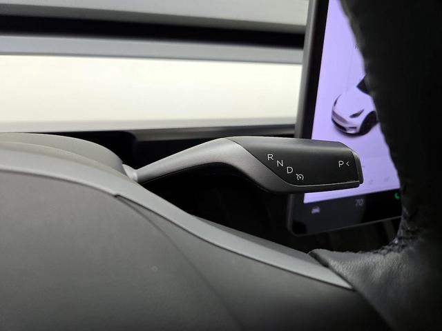 Photo of 2021 Pearl Tesla Model Y