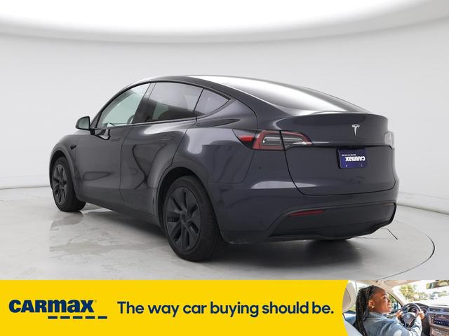 Photo of 2025 Gray Tesla Model Y