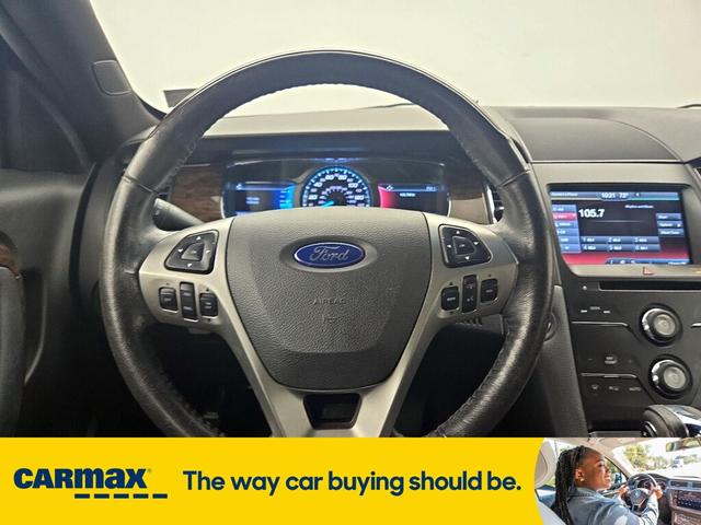 Photo of 2014 Gray Ford Taurus