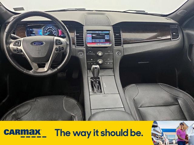Photo of 2014 Gray Ford Taurus
