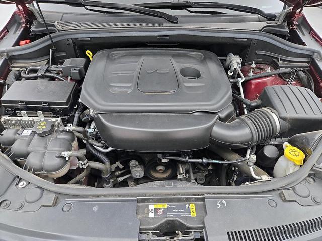 Photo of 2021 Burgundy Jeep Grand Cherokee