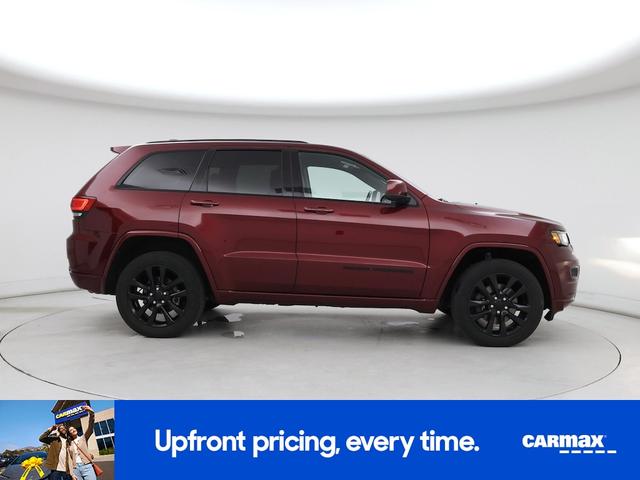 Photo of 2021 Burgundy Jeep Grand Cherokee