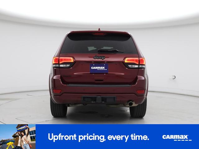 Photo of 2021 Burgundy Jeep Grand Cherokee