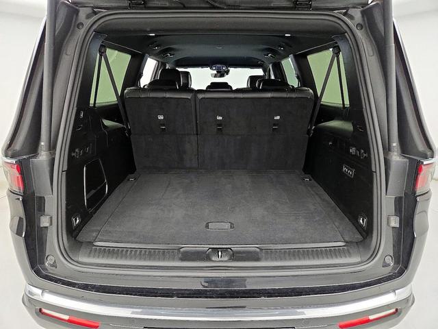 Photo of 2023 Black Jeep Wagoneer L