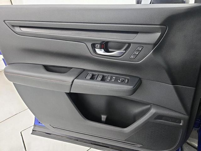 Photo of 2024 Blue Honda CR-V Hybrid