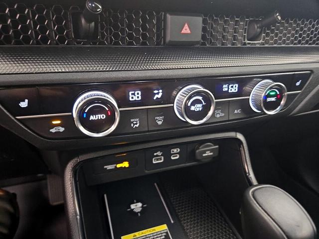 Photo of 2024 Blue Honda CR-V Hybrid