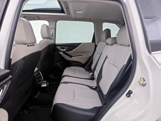 Photo of 2020 White Subaru Forester