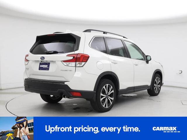 Photo of 2020 White Subaru Forester