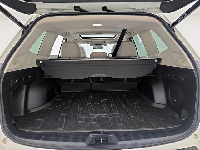 Photo of 2020 White Subaru Forester