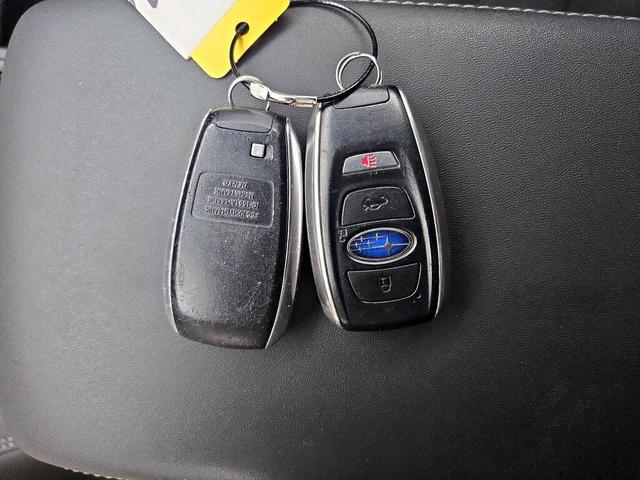 Photo of 2018 Silver Subaru Outback