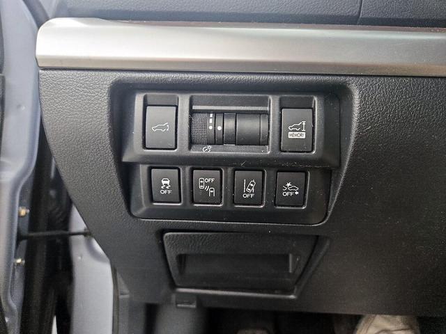 Photo of 2018 Silver Subaru Outback