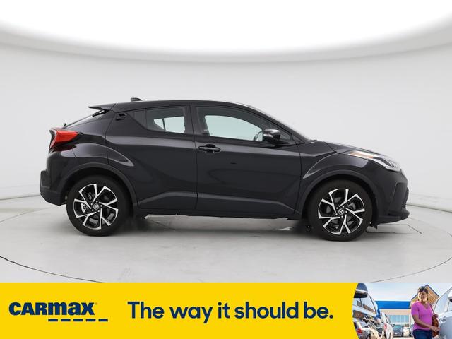 Photo of 2022 Black Toyota C-HR
