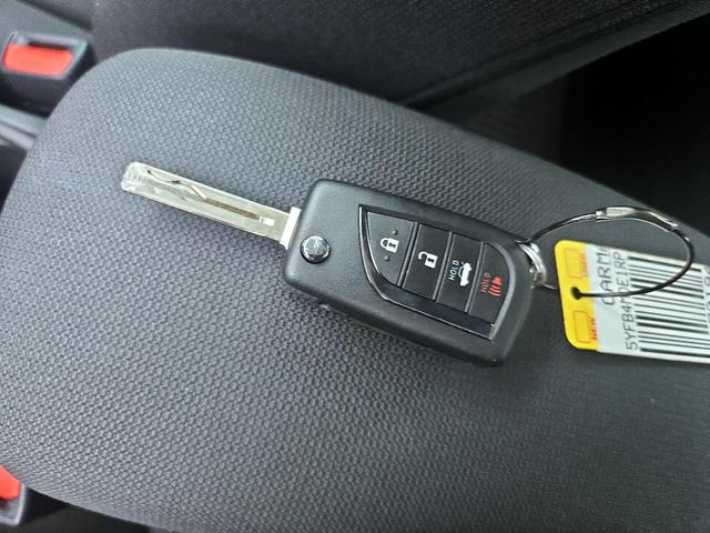 Photo of 2024 Silver Toyota Corolla