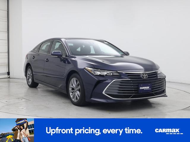 Photo of 2019 Blue Toyota Avalon
