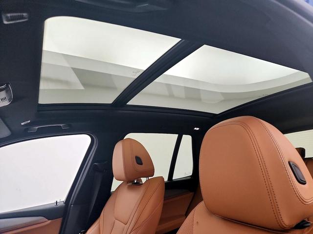Photo of 2022 Blue BMW X3