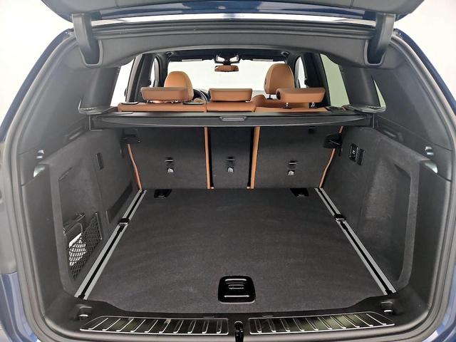 Photo of 2022 Blue BMW X3