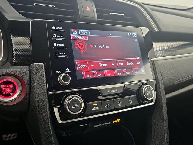 Photo of 2020 Silver Honda Civic