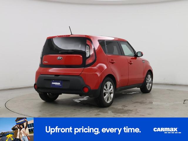 Photo of 2015 Red Kia Soul