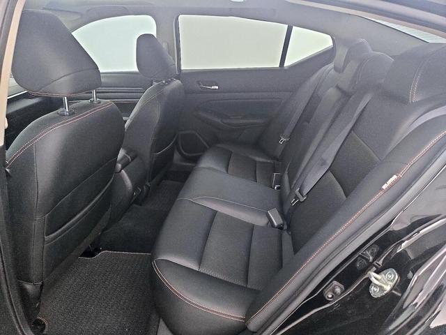Photo of 2020 Black Nissan Altima