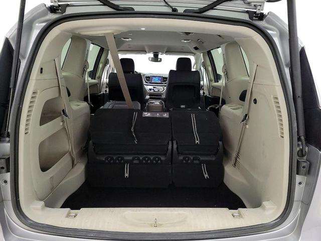 Photo of 2019 Gray Chrysler Pacifica