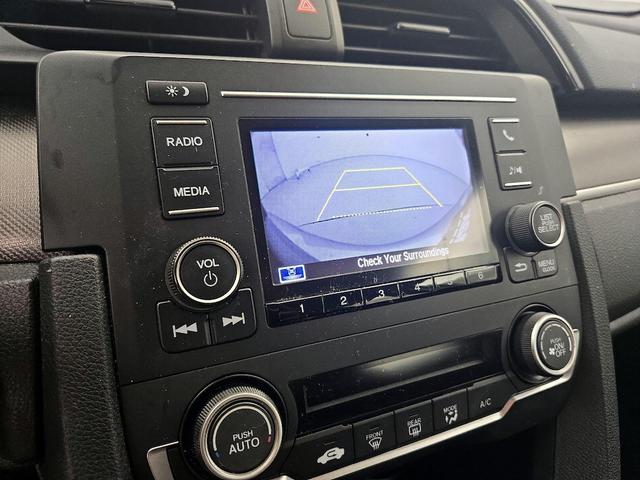 Photo of 2021 Silver Honda Civic