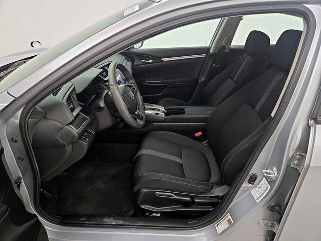 Photo of 2021 Silver Honda Civic