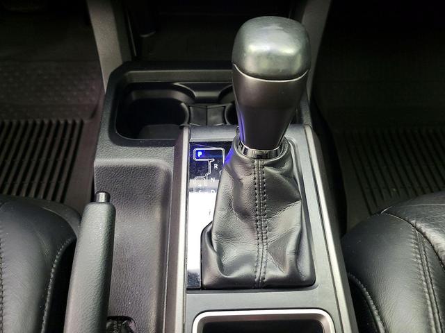 Photo of 2020 Gray Toyota Tacoma