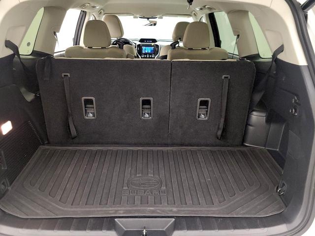 Photo of 2022 White Subaru Ascent