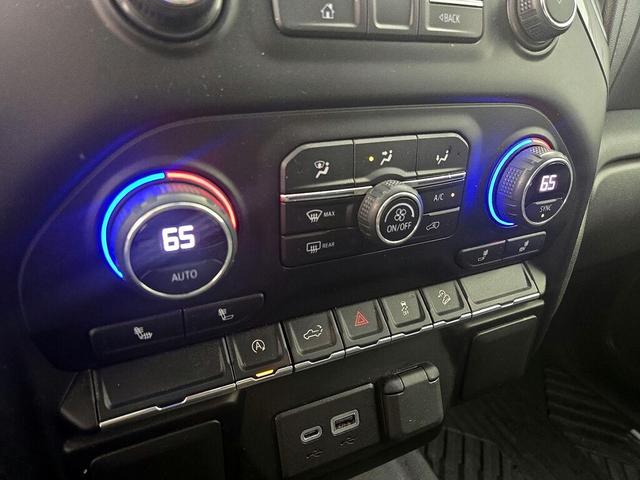 Photo of 2020 Blue Chevrolet Silverado 1500