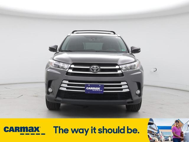2017 Toyota Highlander