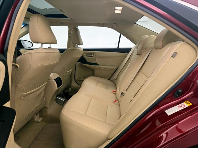 Photo of 2016 Burgundy Toyota Camry
